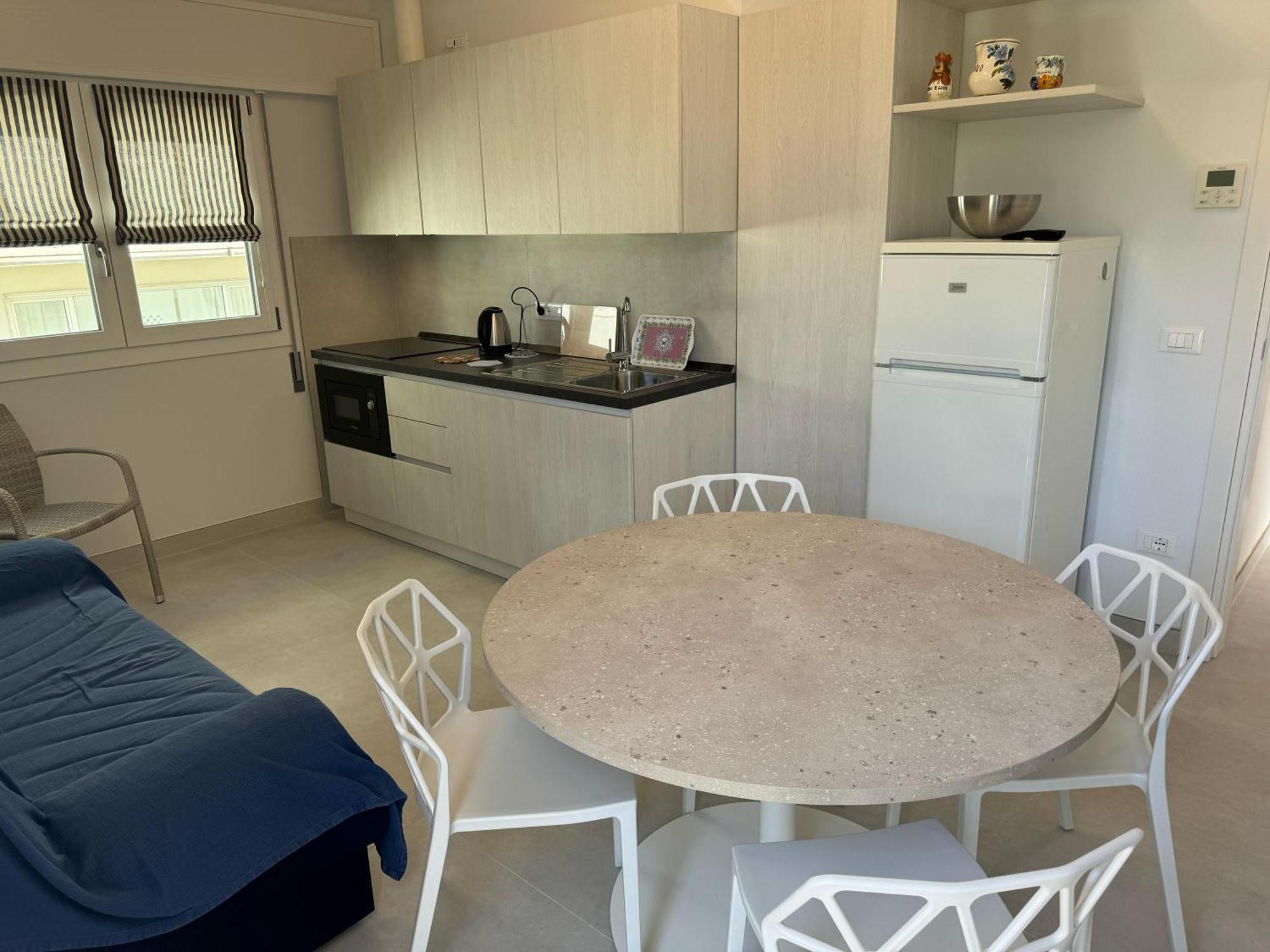 App4Rent Villa Zanetti - Appartamenti Con Spiaggia Privata Frontemare Lido di Jesolo Exterior foto