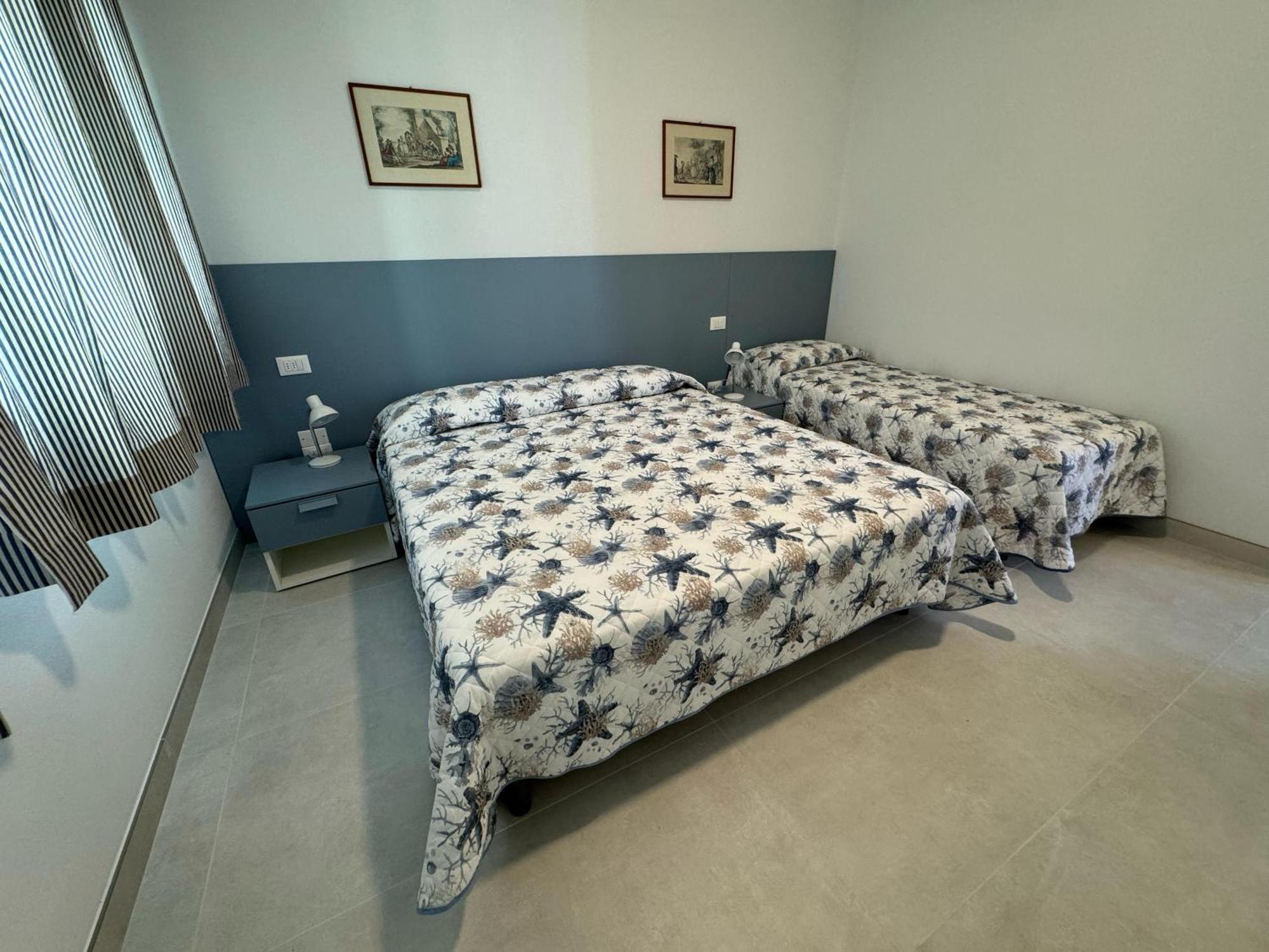 App4Rent Villa Zanetti - Appartamenti Con Spiaggia Privata Frontemare Lido di Jesolo Exterior foto
